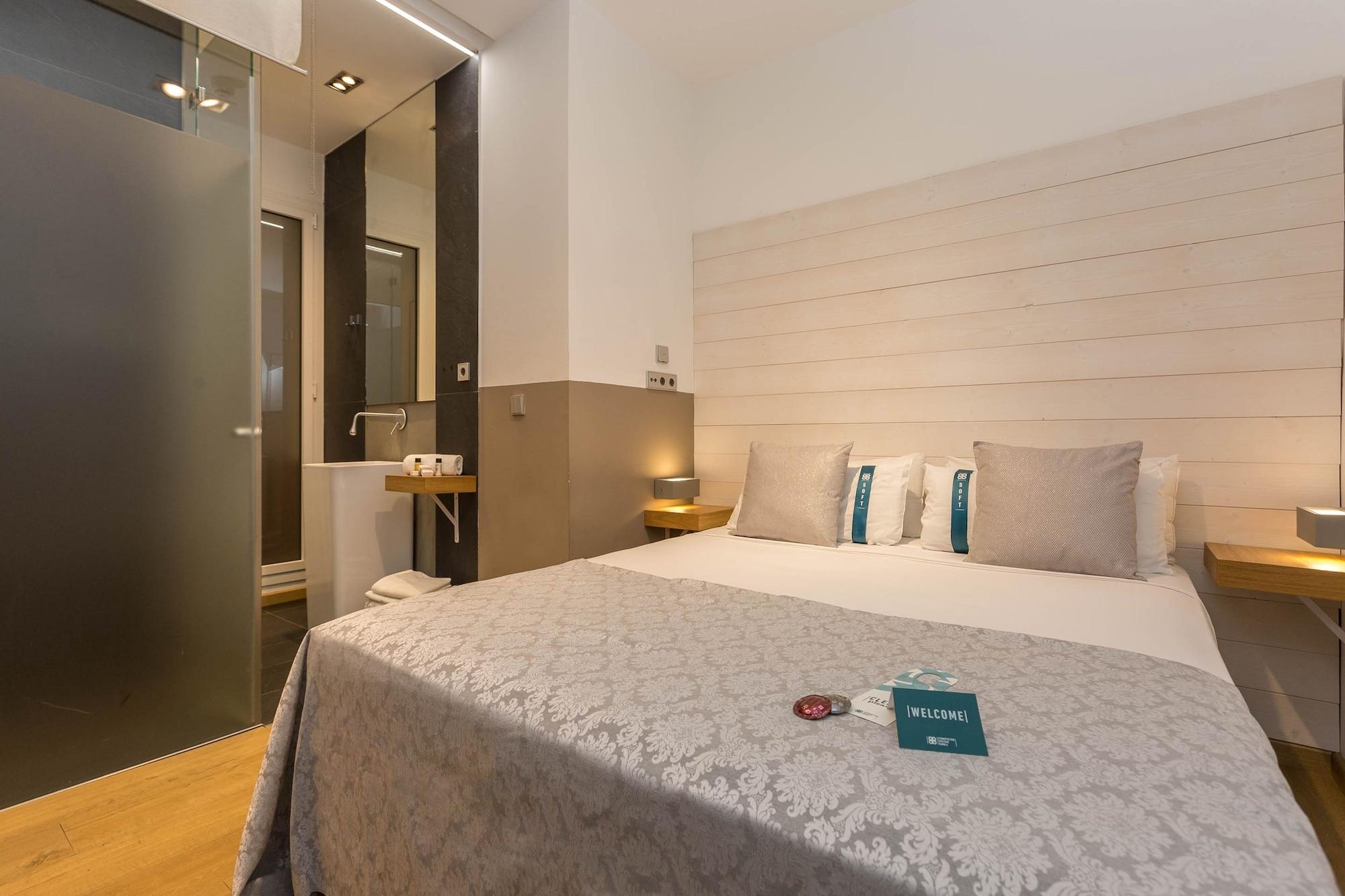 Cosmopolitan Boutique Rambla Hotel Barcelona Exterior photo
