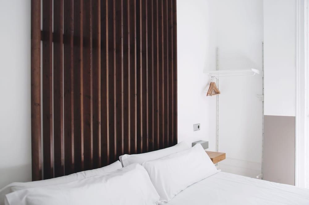 Cosmopolitan Boutique Rambla Hotel Barcelona Exterior photo